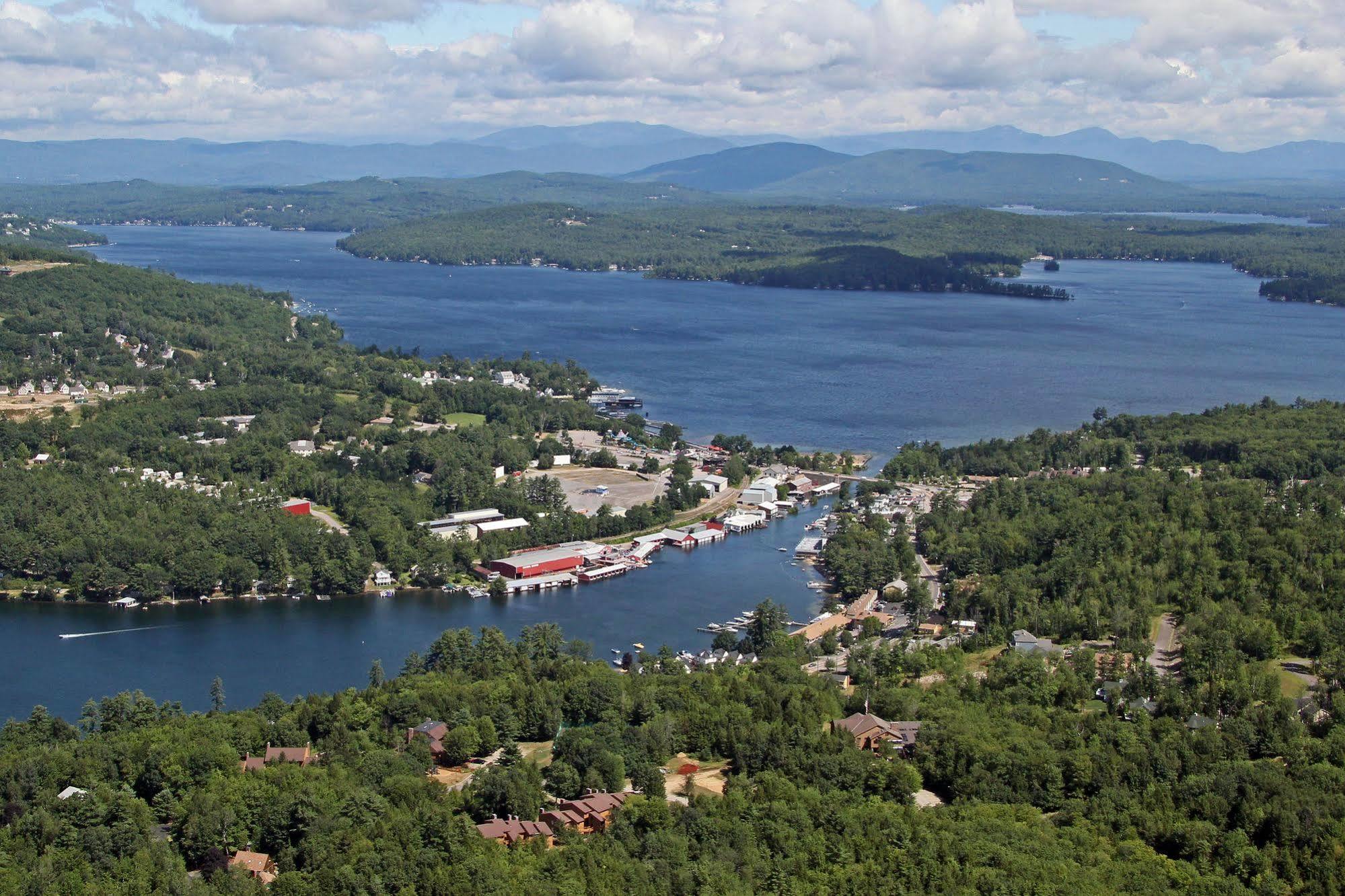 The Summit Resort Weirs Beach Esterno foto